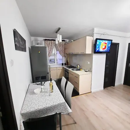 Apartament Kepa Din Piatra Neamt Exterior photo