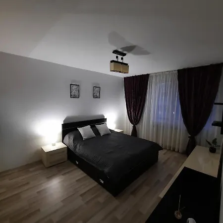 Apartament Kepa Din Piatra Neamt Exterior photo